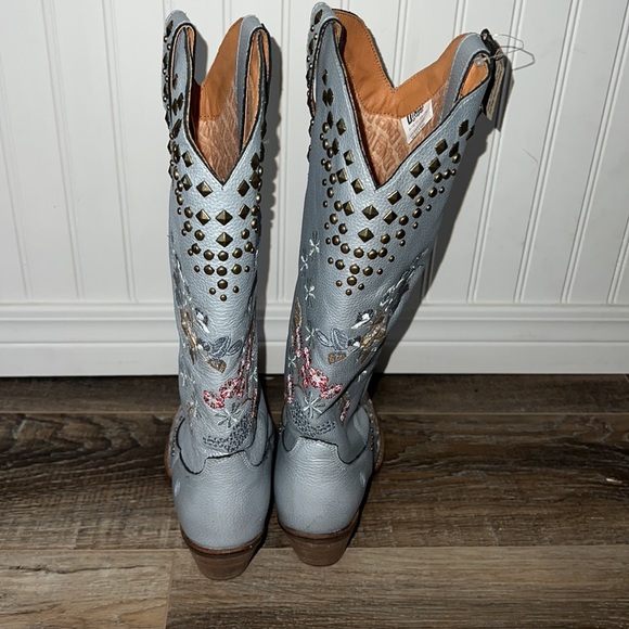 NWT Dingo Boots Women's Poppy Fashion Boot, Silver, 11 - Picture 5 of 9